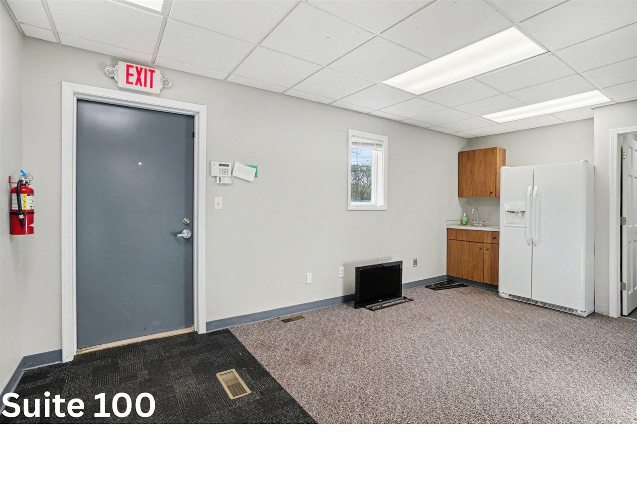 3044 Glade Street, Muskegon, MI, 49444-2705