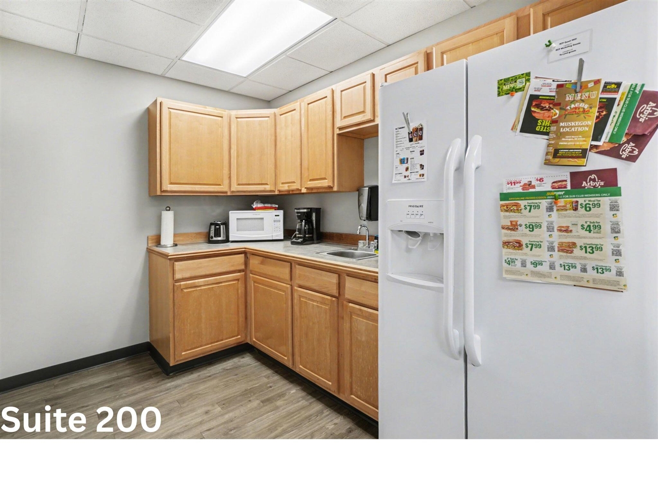 3044 Glade Street, Muskegon, MI, 49444-2705