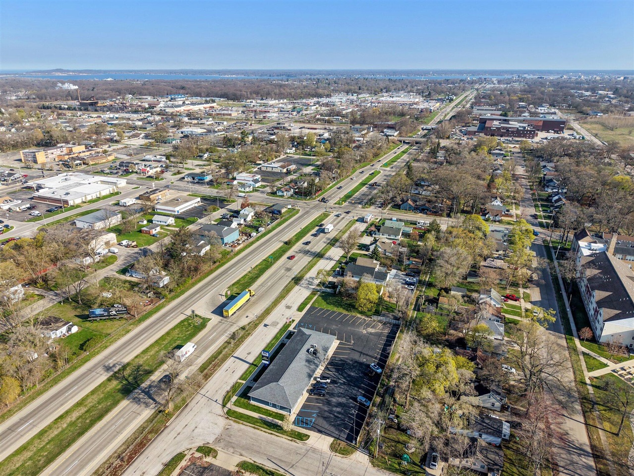 3044 Glade Street, Muskegon, MI, 49444-2705