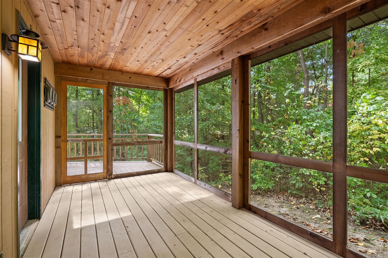 28125 North Street, Gobles, MI, 49055-8208
