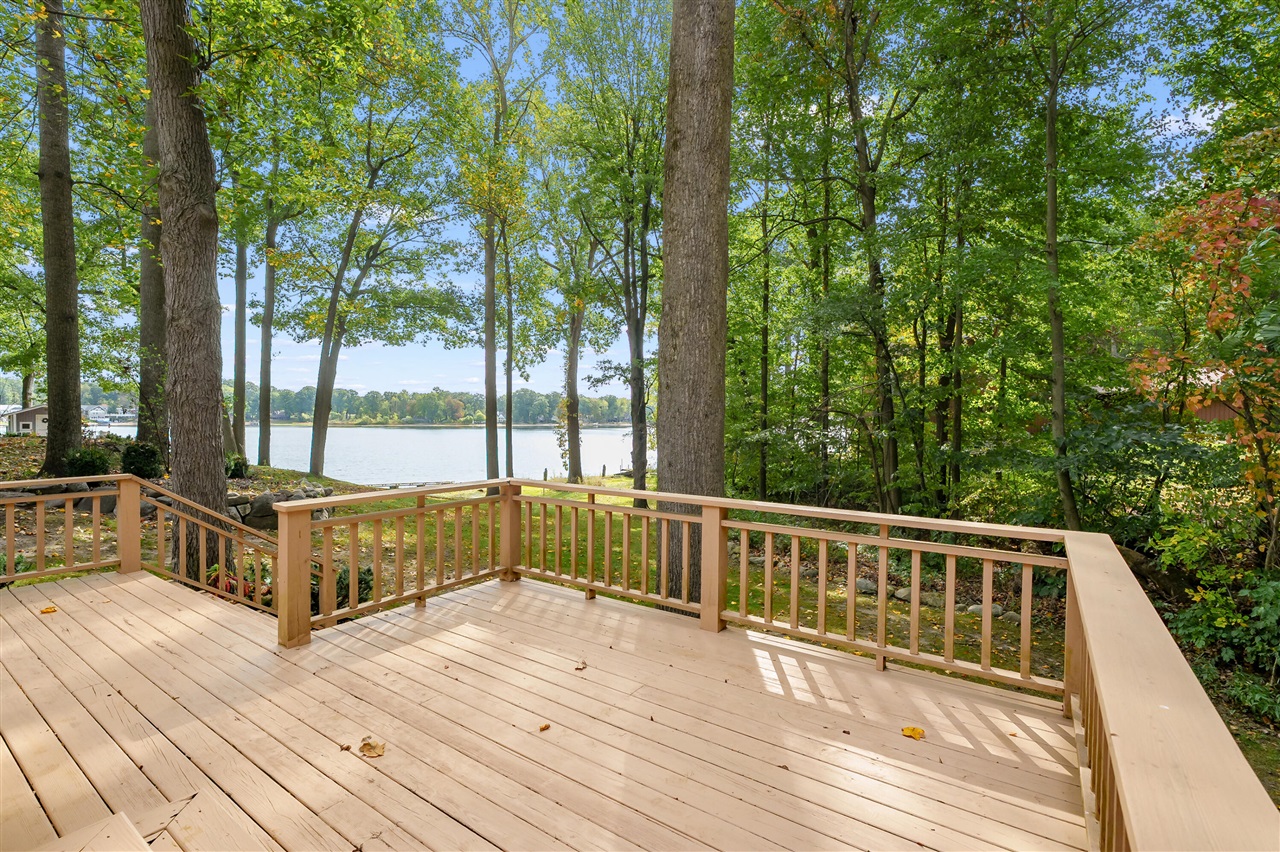 28125 North Street, Gobles, MI, 49055-8208