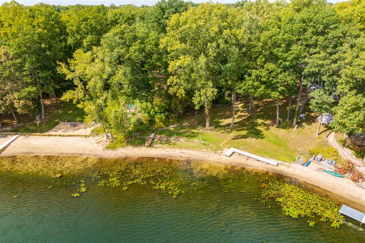 28125 North Street, Gobles, MI, 49055-8208