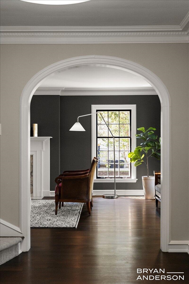 904 Plymouth Avenue, Grand Rapids, MI, 49506-6524