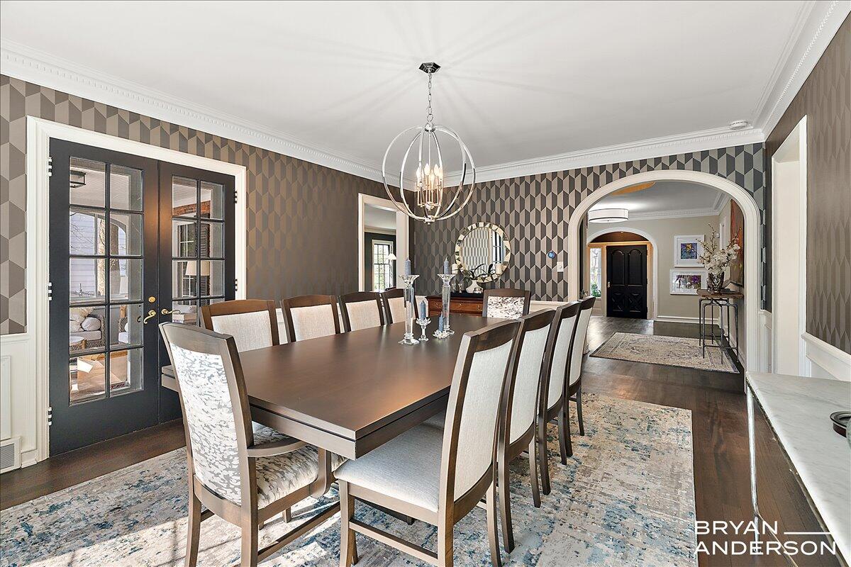 904 Plymouth Avenue, Grand Rapids, MI, 49506-6524