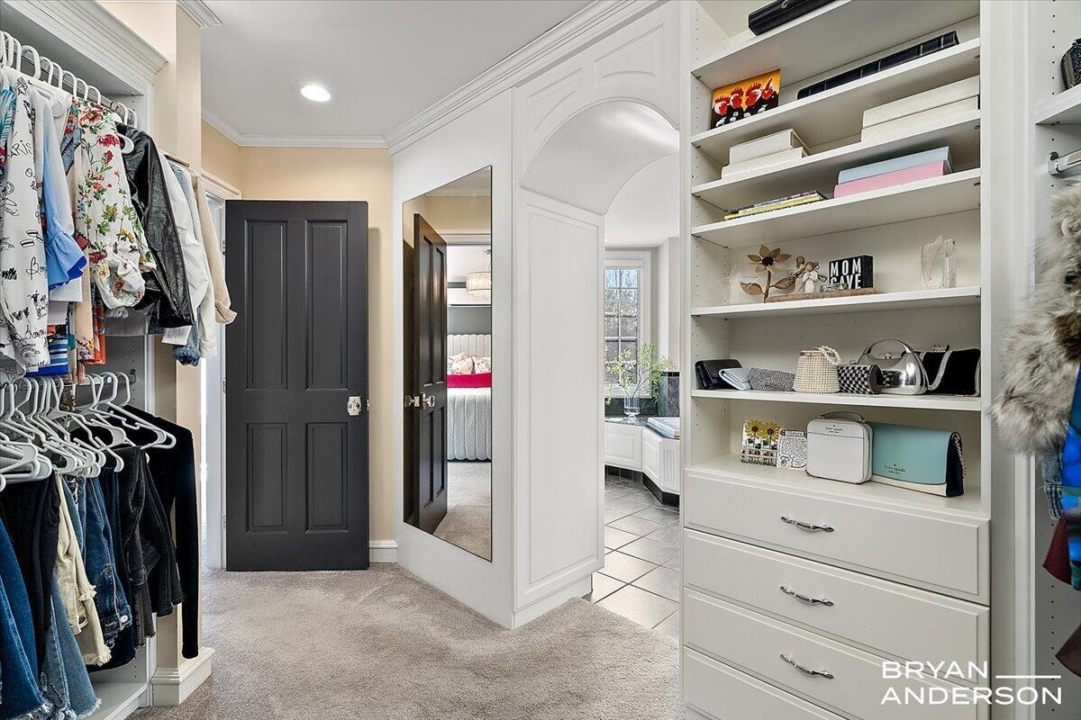 904 Plymouth Avenue, Grand Rapids, MI, 49506-6524