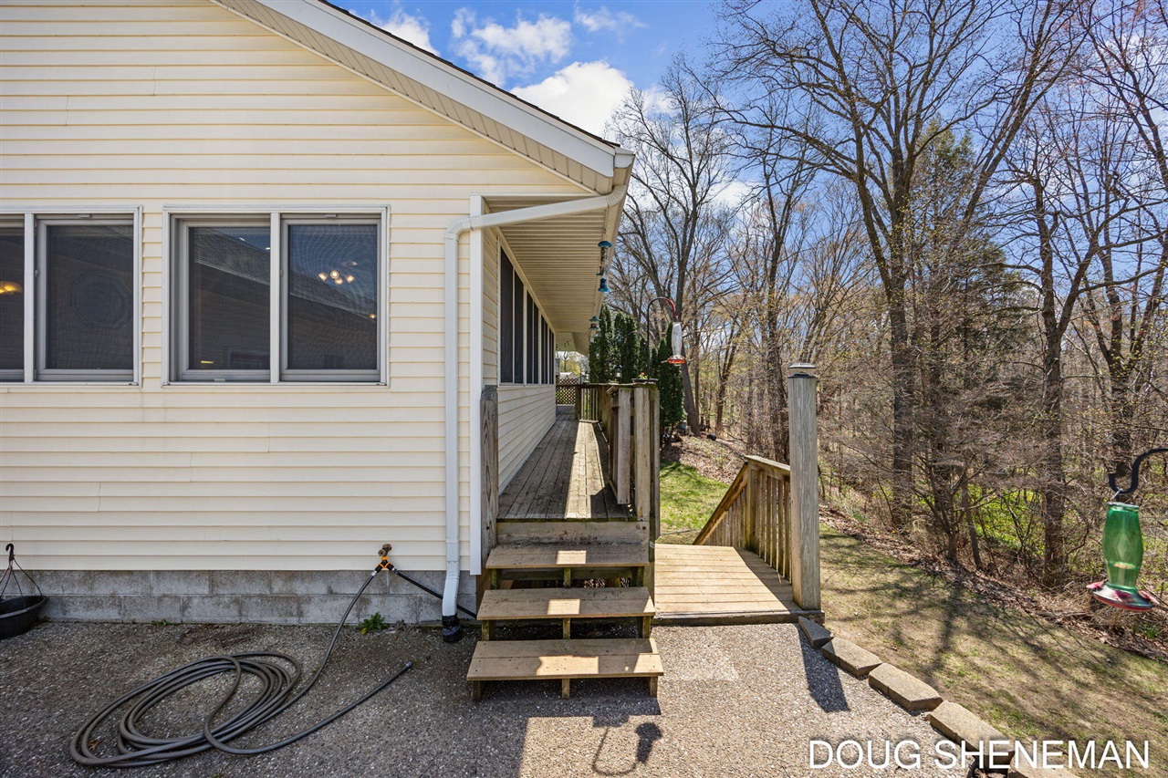 3455 Valley View Drive, Muskegon, MI, 49444-4063