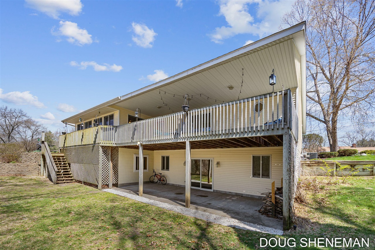 3455 Valley View Drive, Muskegon, MI, 49444-4063