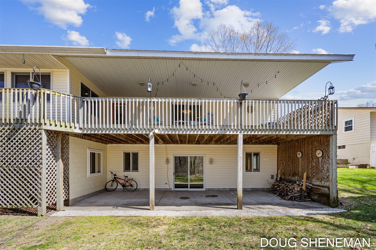 3455 Valley View Drive, Muskegon, MI, 49444-4063