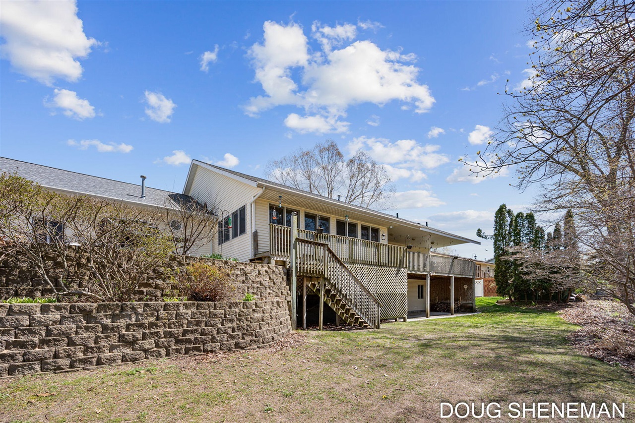 3455 Valley View Drive, Muskegon, MI, 49444-4063