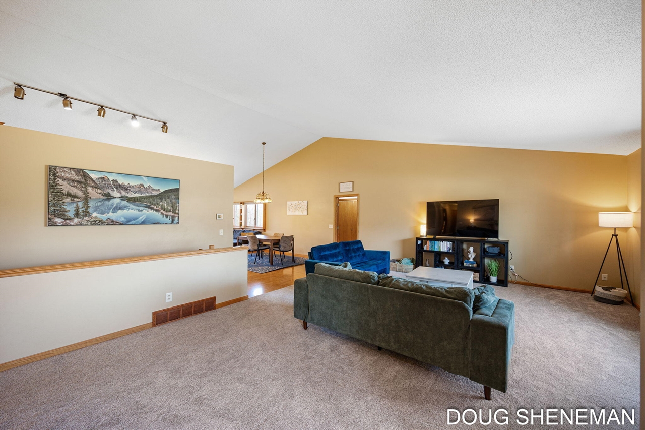 3455 Valley View Drive, Muskegon, MI, 49444-4063