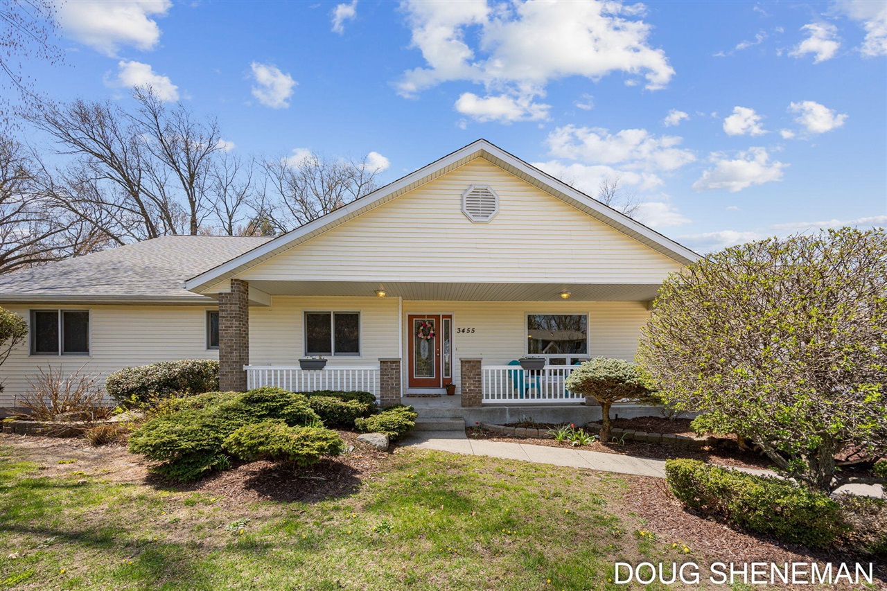 3455 Valley View Drive, Muskegon, MI, 49444-4063