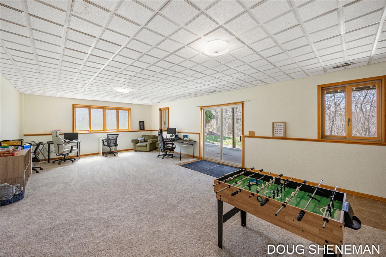 3455 Valley View Drive, Muskegon, MI, 49444-4063