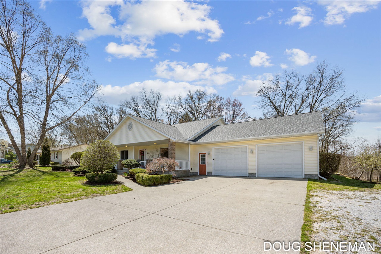 3455 Valley View Drive, Muskegon, MI, 49444-4063