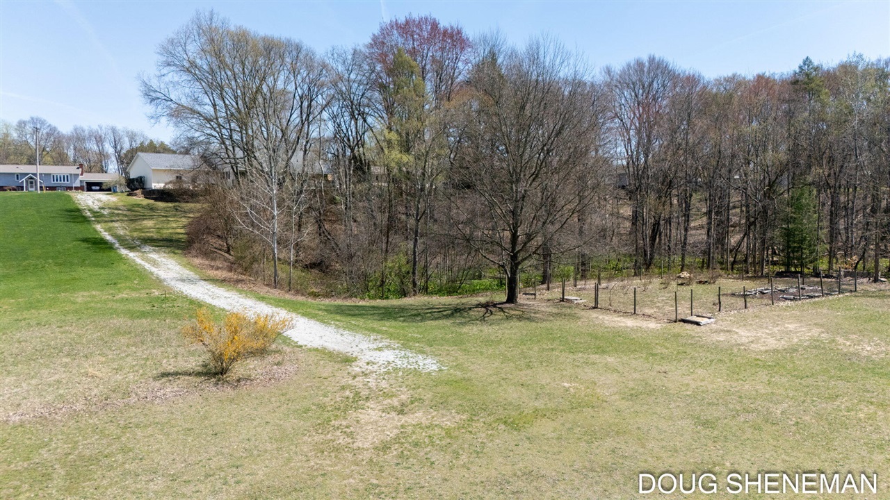 3455 Valley View Drive, Muskegon, MI, 49444-4063