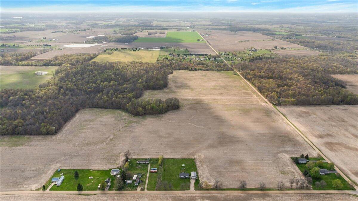 5186 Harwood Road, Ionia, MI, 48846-9423