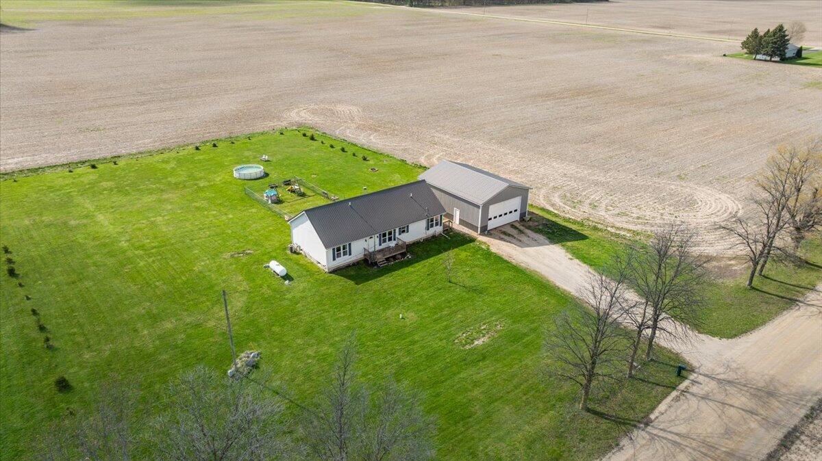 5186 Harwood Road, Ionia, MI, 48846-9423