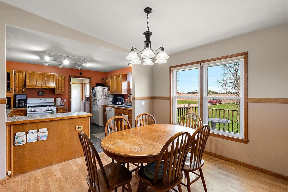 5186 Harwood Road, Ionia, MI, 48846-9423