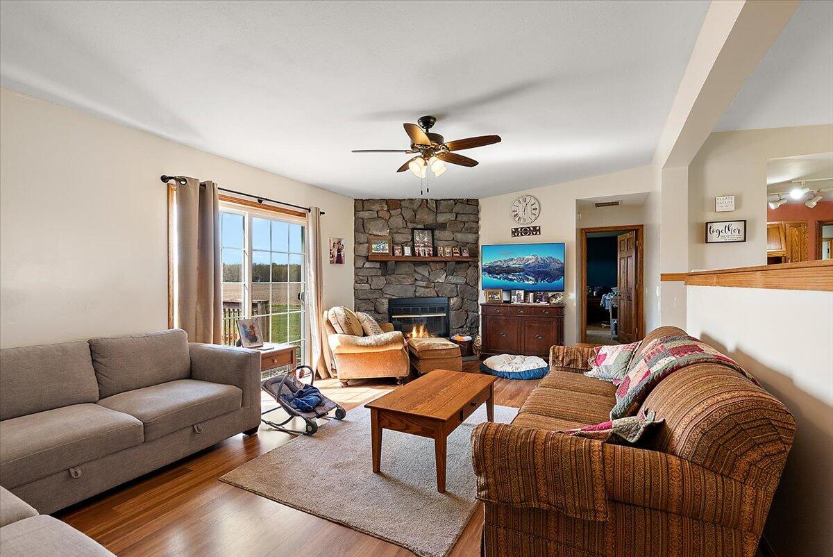 5186 Harwood Road, Ionia, MI, 48846-9423