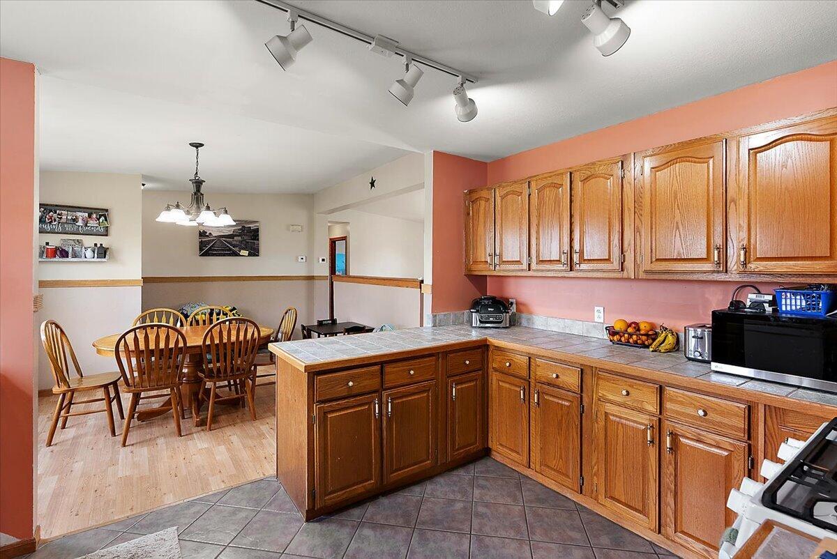 5186 Harwood Road, Ionia, MI, 48846-9423