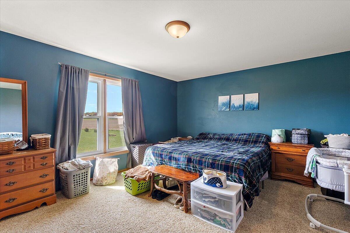 5186 Harwood Road, Ionia, MI, 48846-9423