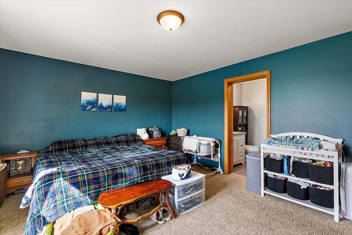 5186 Harwood Road, Ionia, MI, 48846-9423