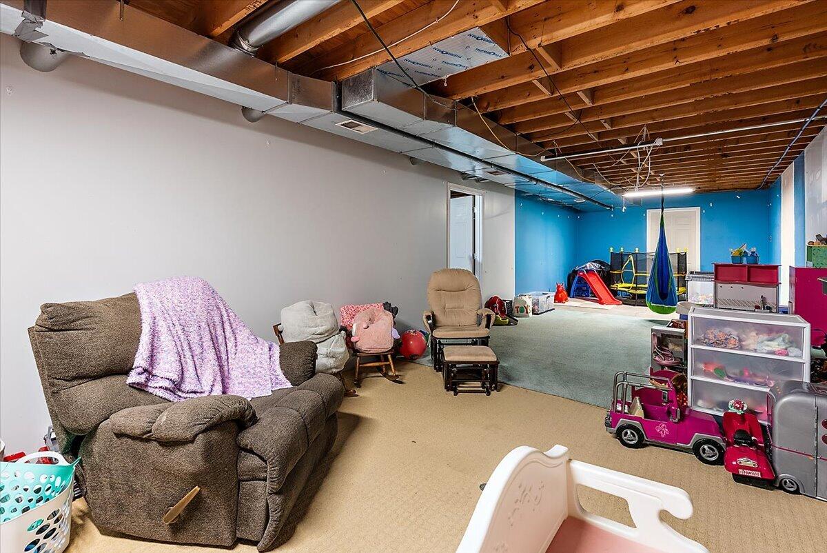 5186 Harwood Road, Ionia, MI, 48846-9423