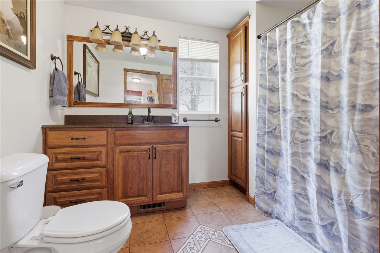 18511 Homer Road, Marshall, MI, 49068-8720