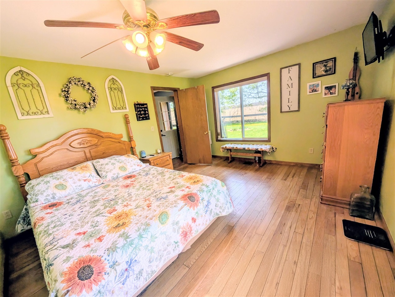 18511 Homer Road, Marshall, MI, 49068-8720