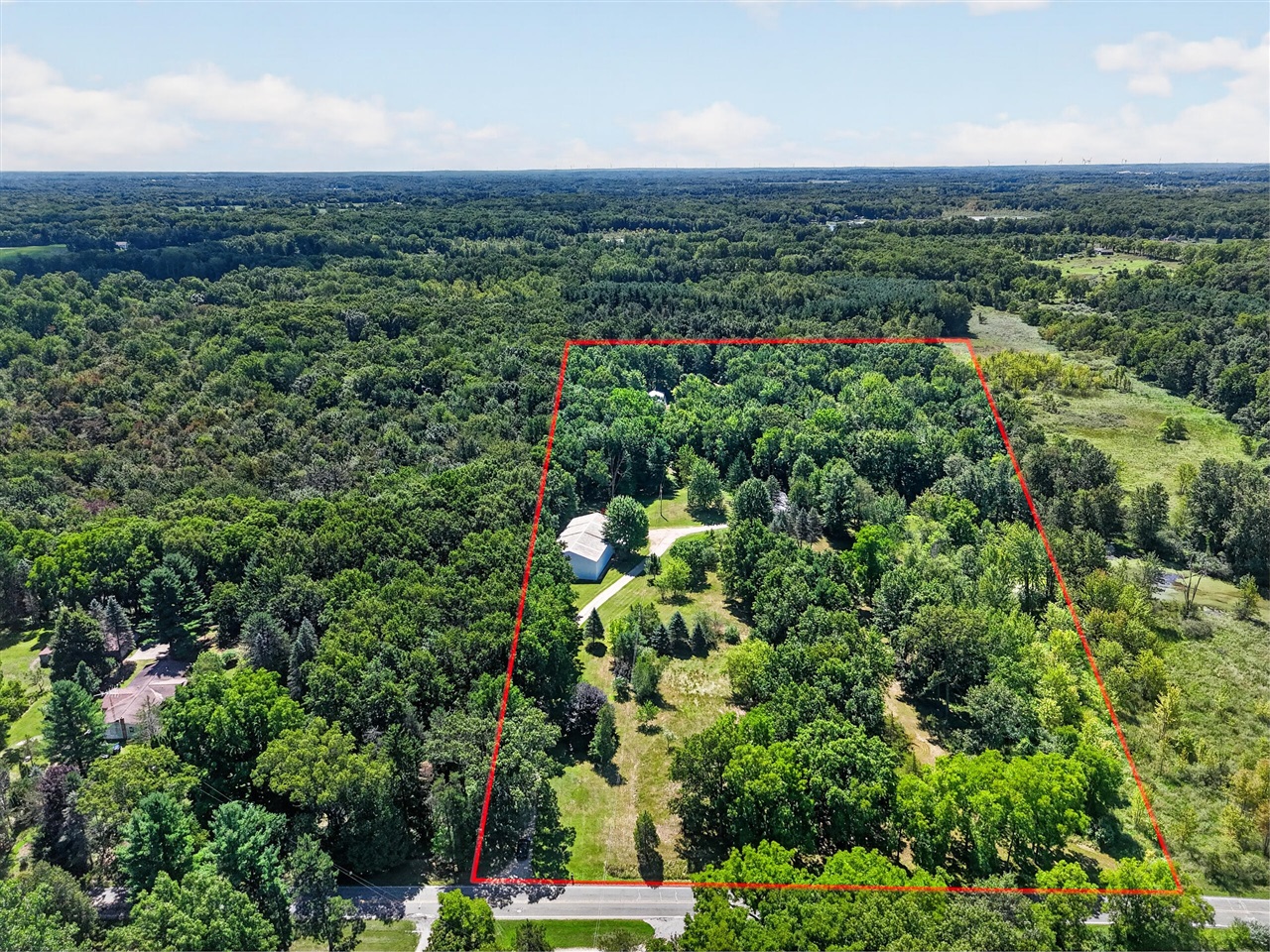 2nd image of 1865 Lindsey, Jackson, MI 49201 | MLS# 70527543