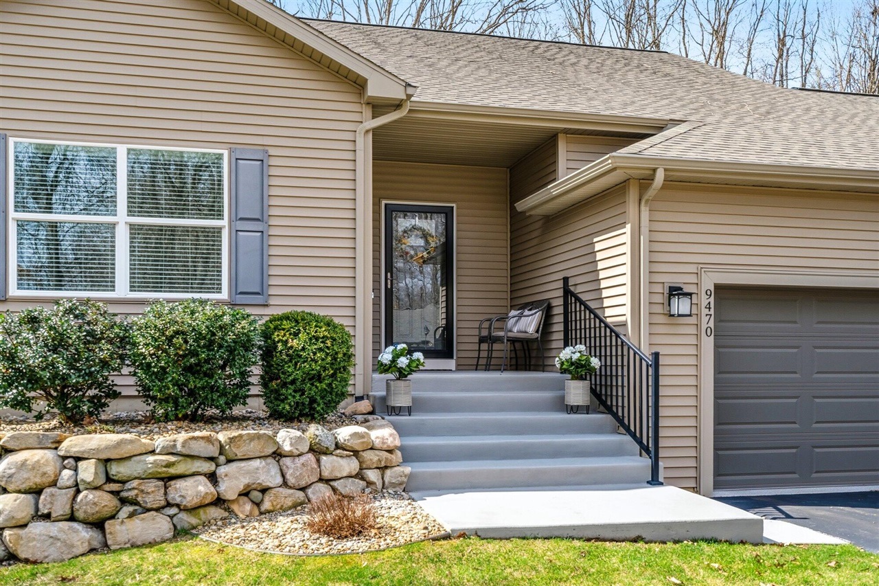 9470 Sassafras Trail, Portage, MI, 49002-7400