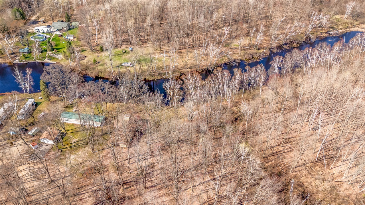 4700 Airstrip Drive, Barryton, MI, 49305