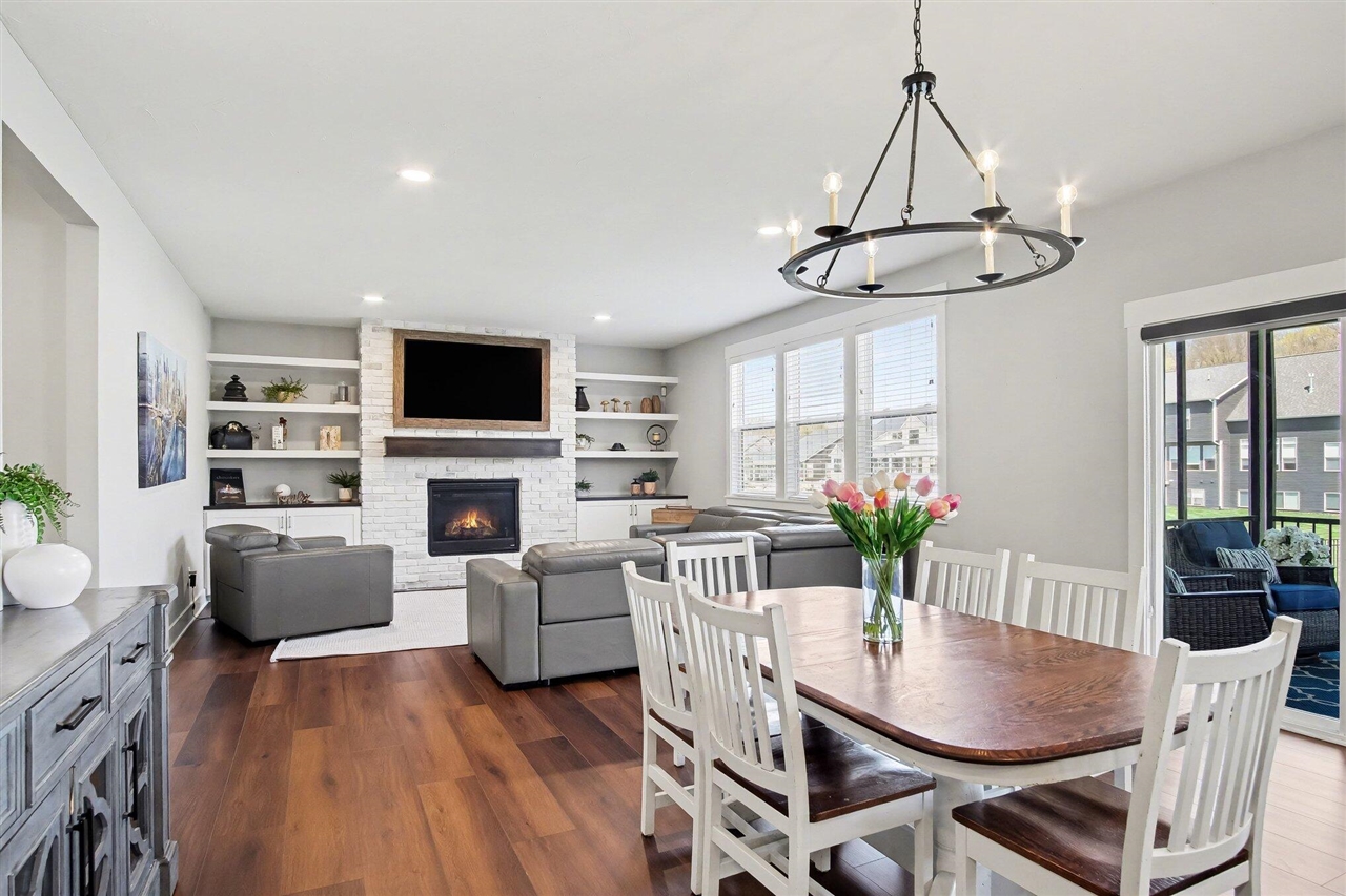 8224 Boardwalk Drive, Byron Center, MI, 49315-9568