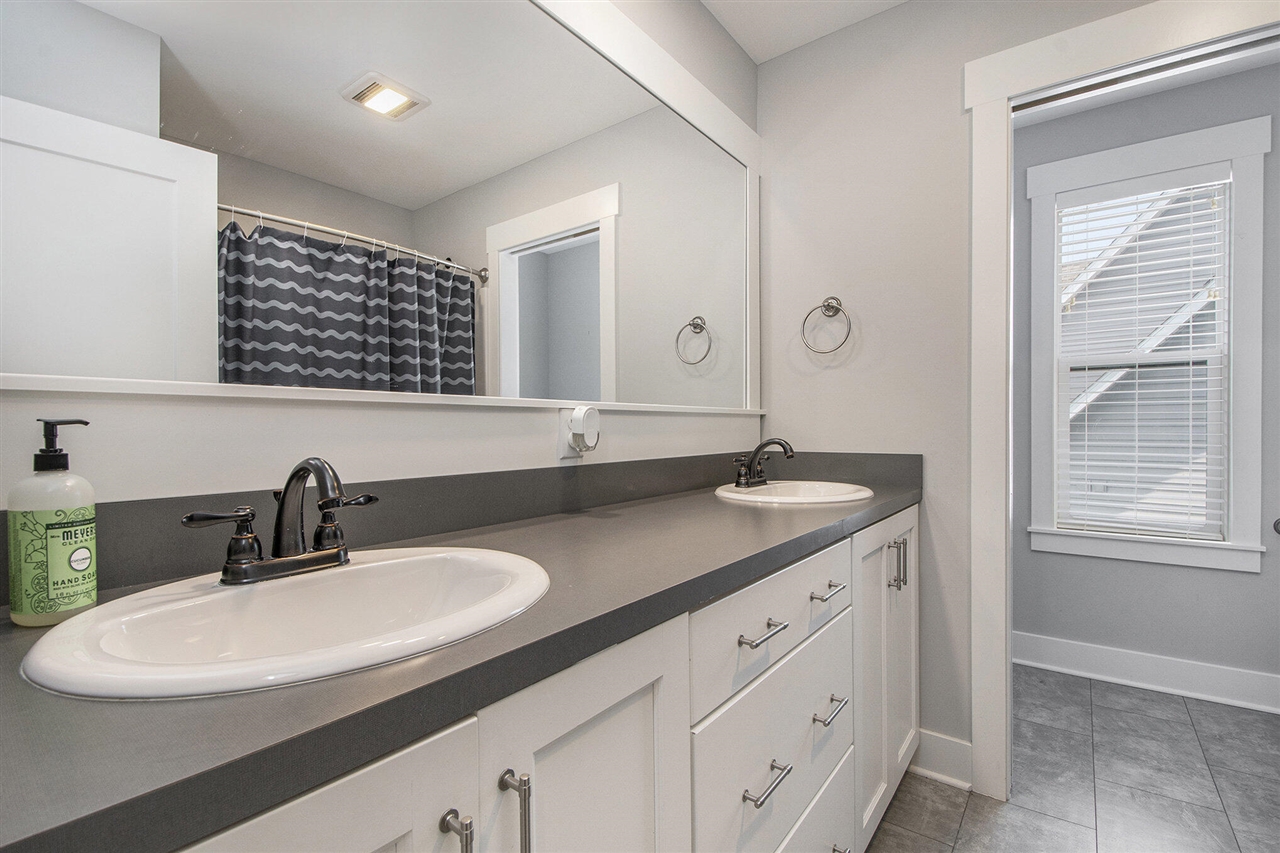 8224 Boardwalk Drive, Byron Center, MI, 49315-9568