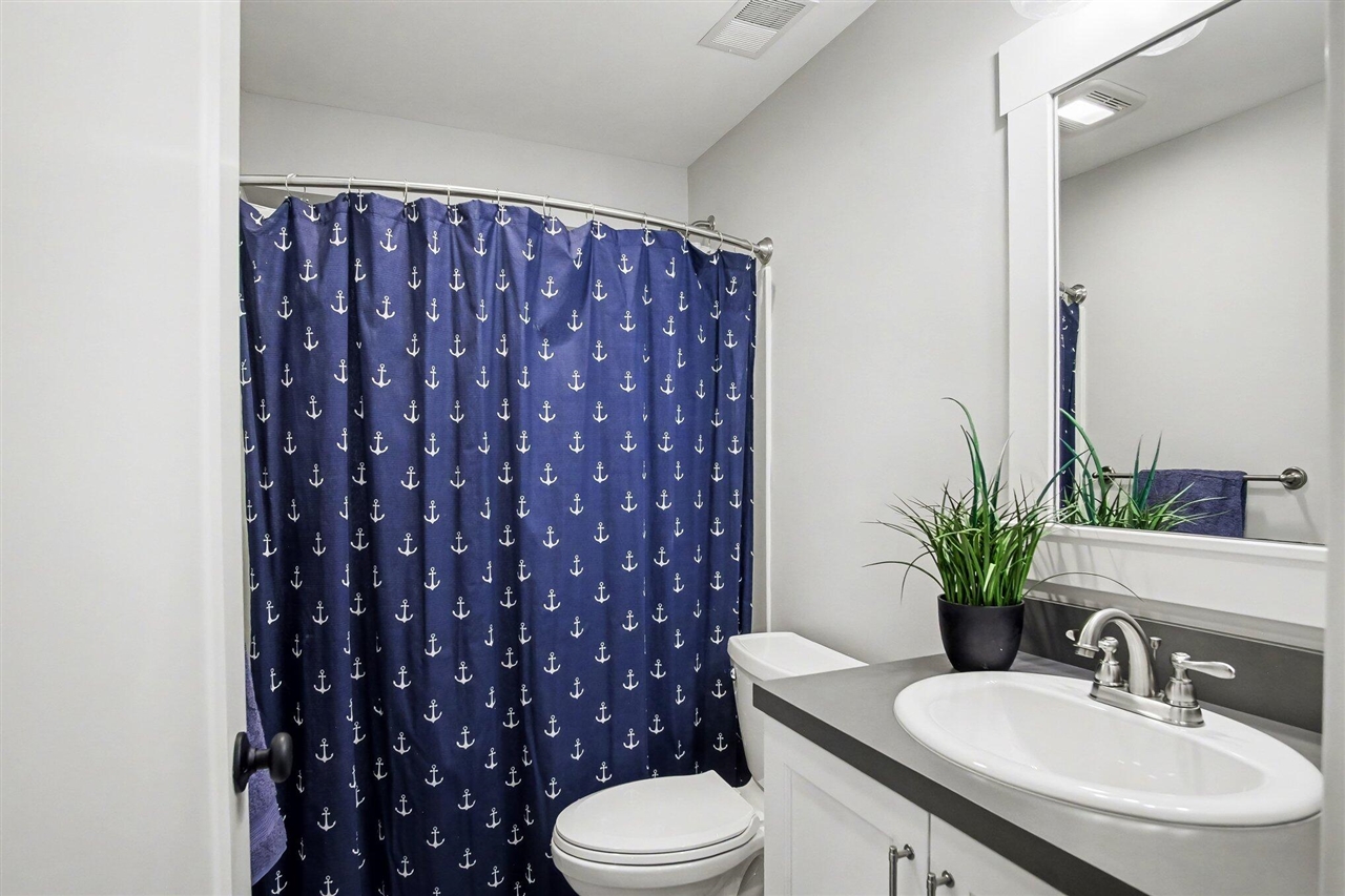 8224 Boardwalk Drive, Byron Center, MI, 49315-9568