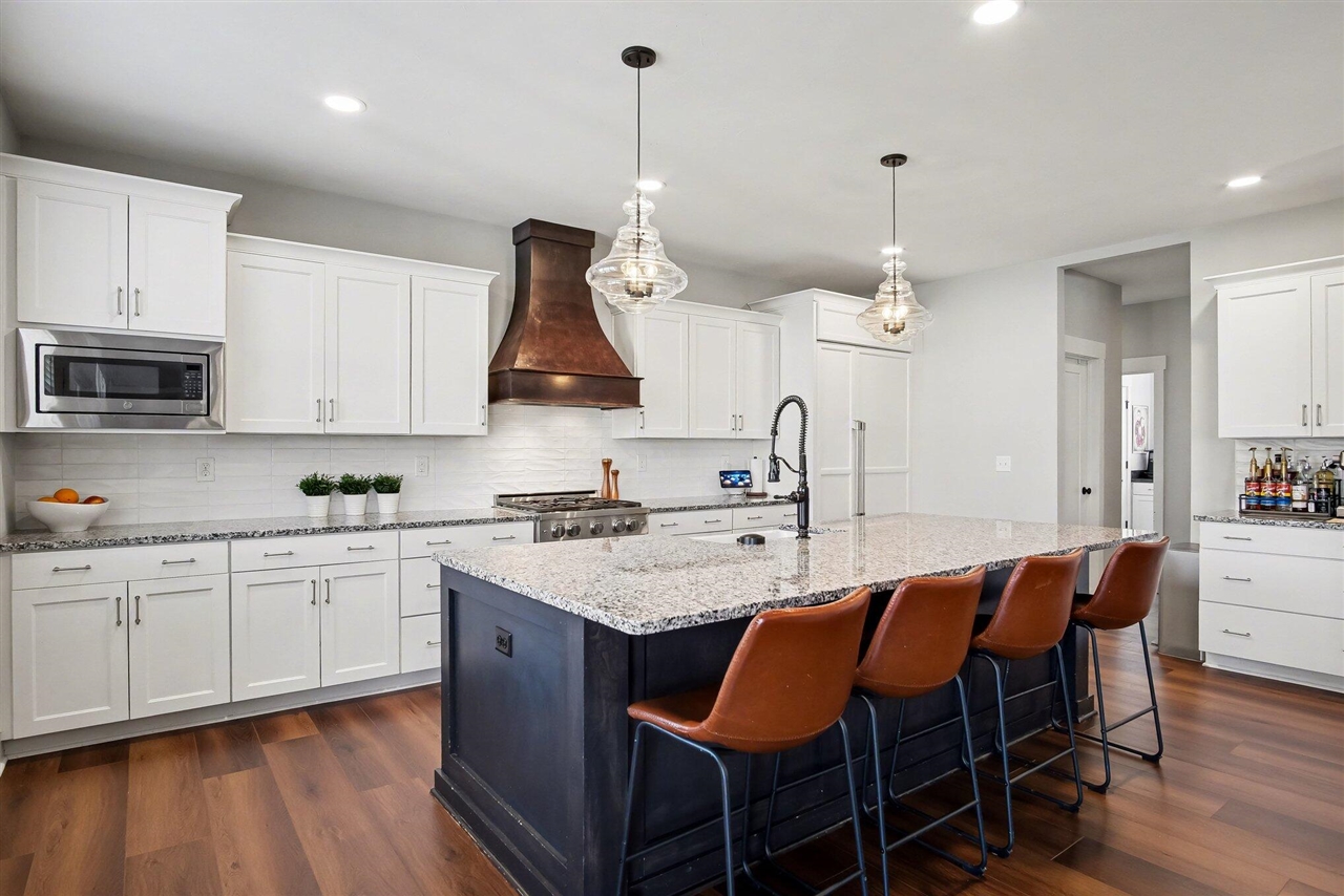 8224 Boardwalk Drive, Byron Center, MI, 49315-9568