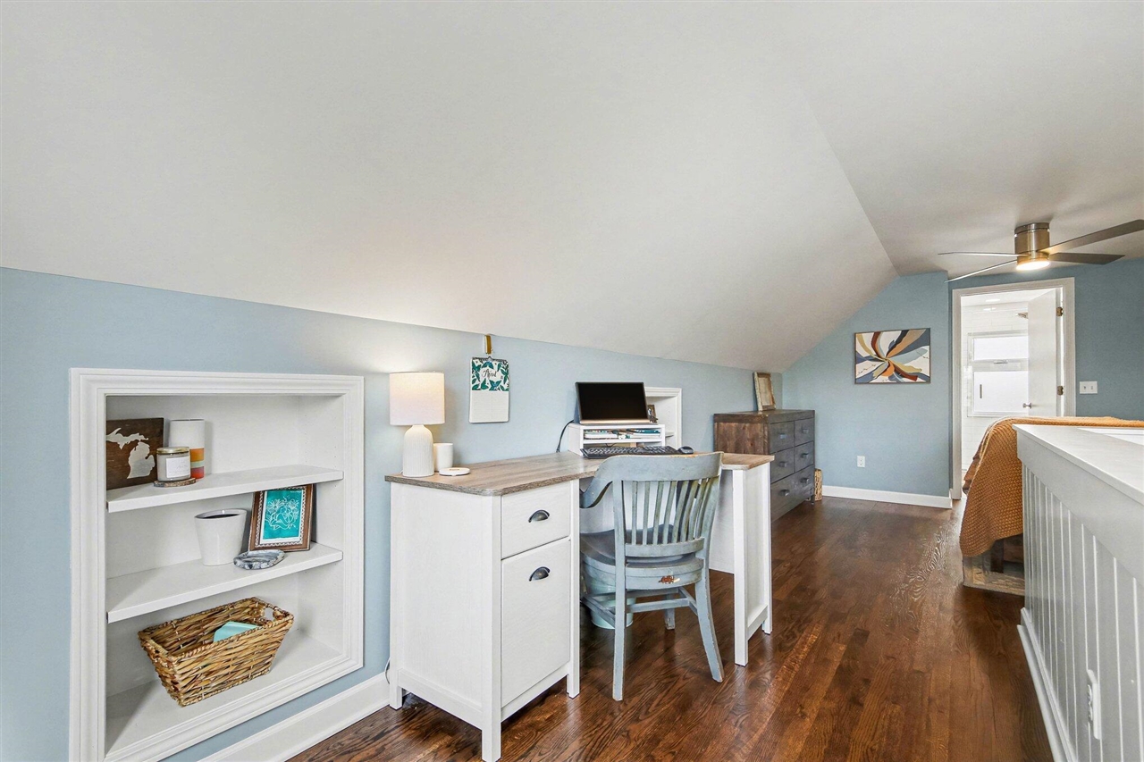 1620 Rosewood Avenue, Grand Rapids, MI, 49506-4445