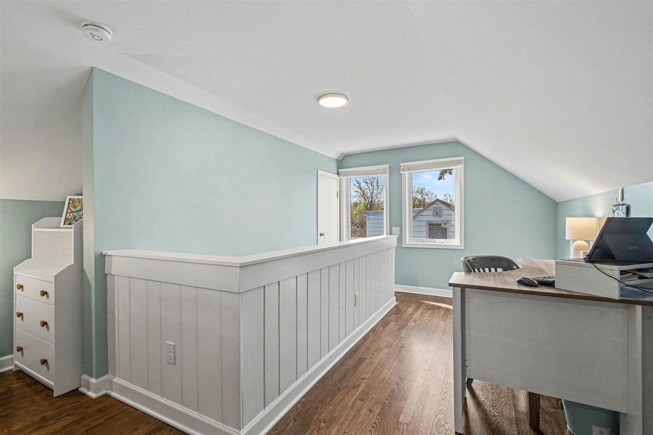 1620 Rosewood Avenue, Grand Rapids, MI, 49506-4445