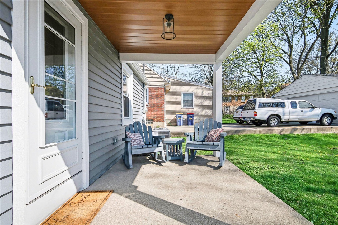 1620 Rosewood Avenue, Grand Rapids, MI, 49506-4445