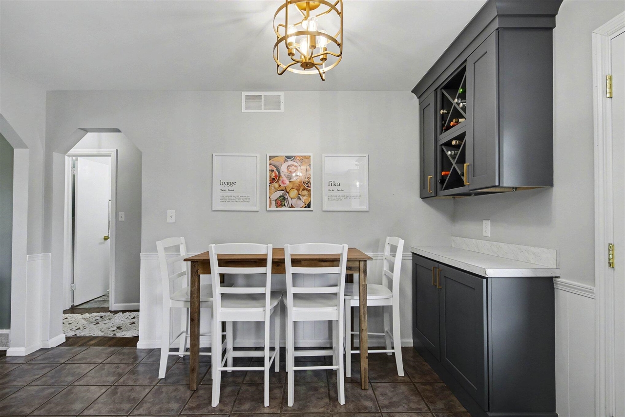 1620 Rosewood Avenue, Grand Rapids, MI, 49506-4445