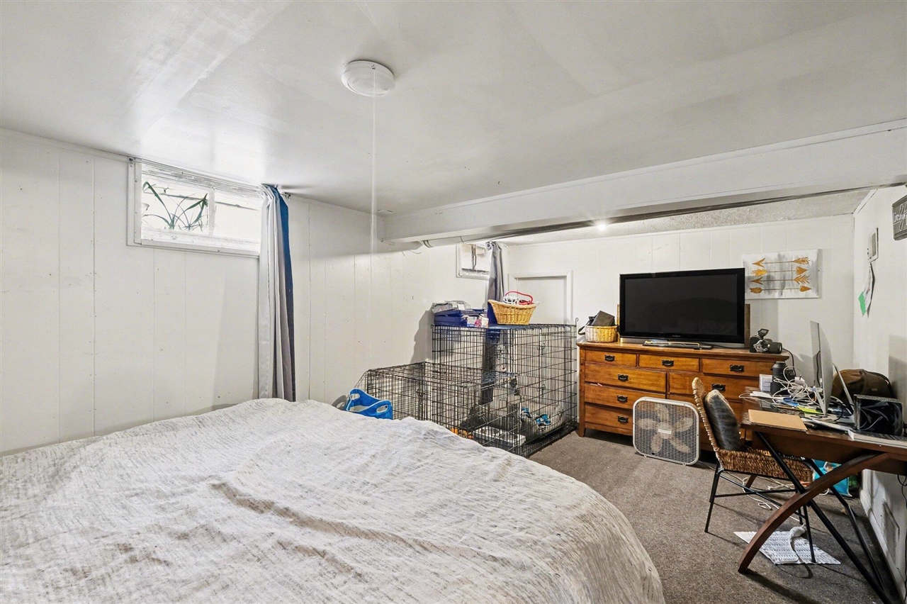 1267 Graf Street, Muskegon, MI, 49442-5354