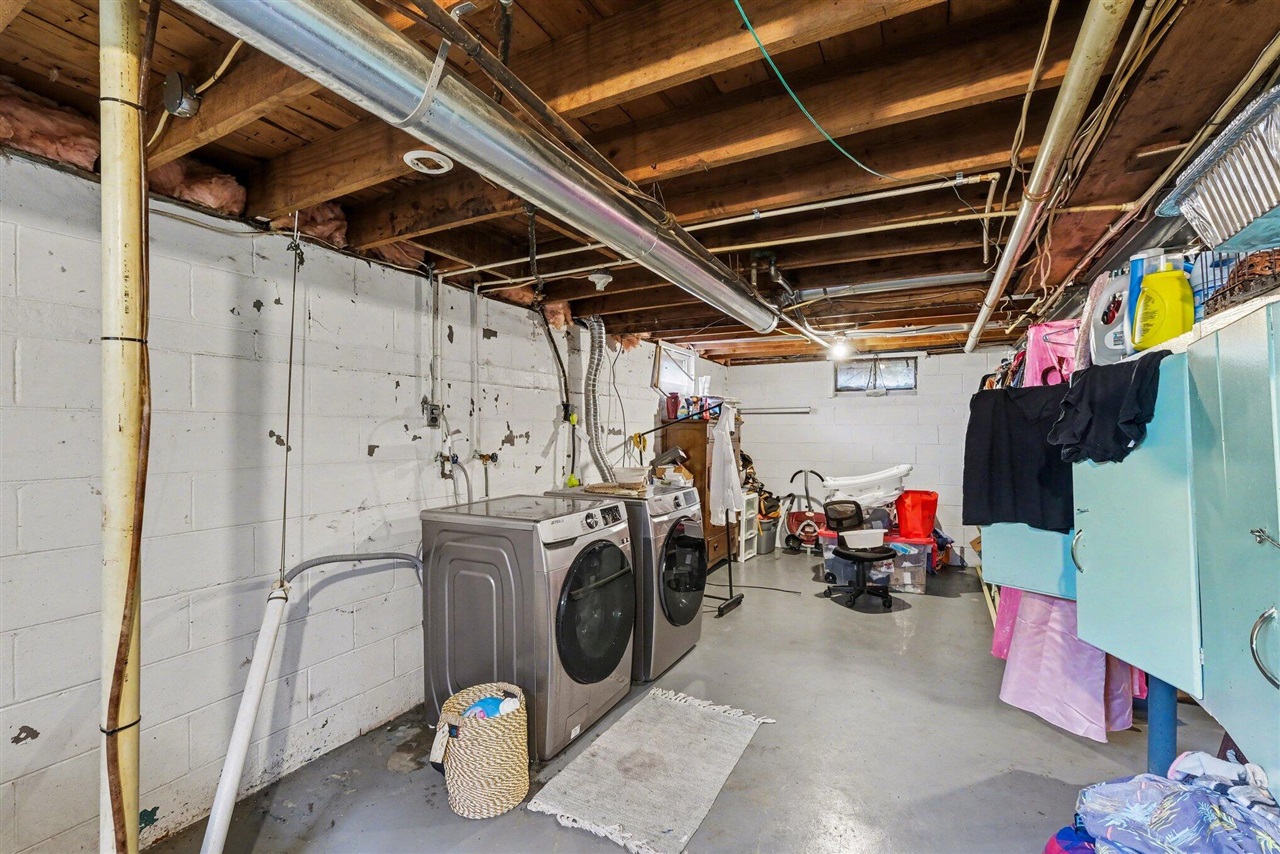 1267 Graf Street, Muskegon, MI, 49442-5354