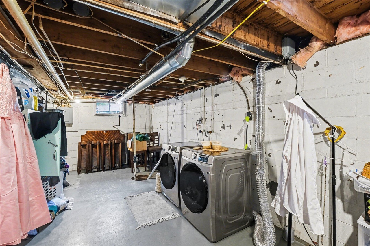 1267 Graf Street, Muskegon, MI, 49442-5354