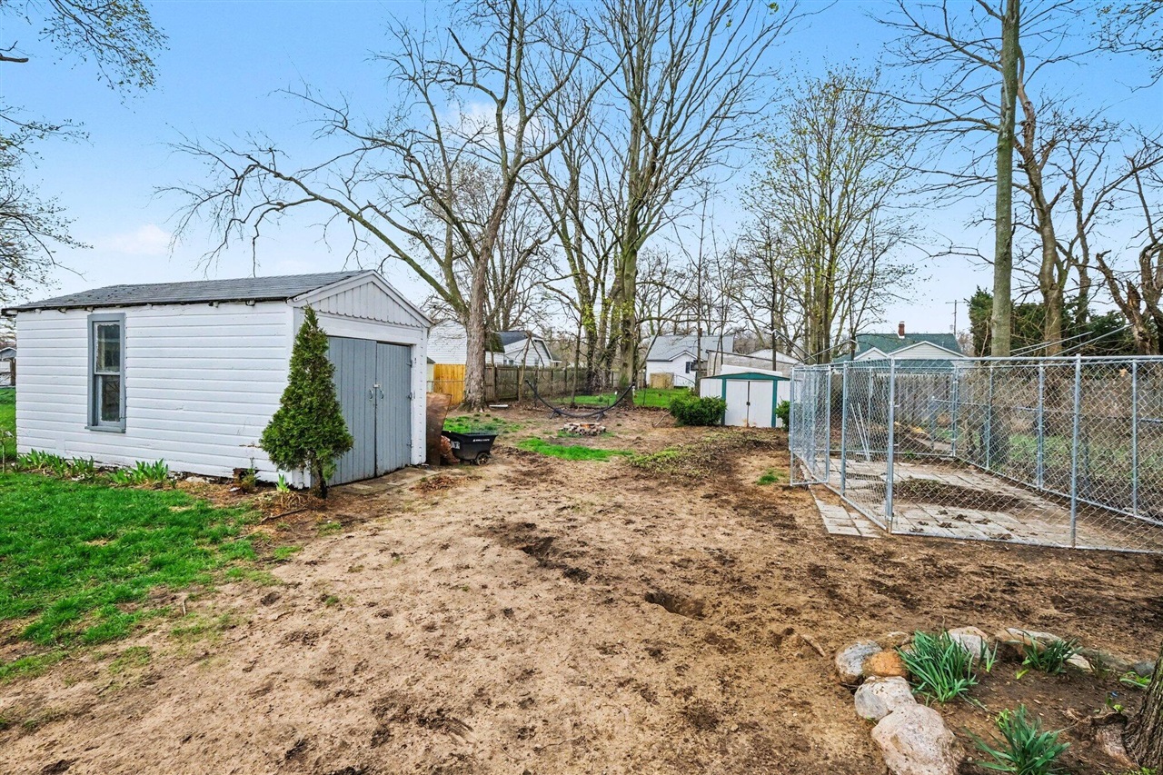 1267 Graf Street, Muskegon, MI, 49442-5354