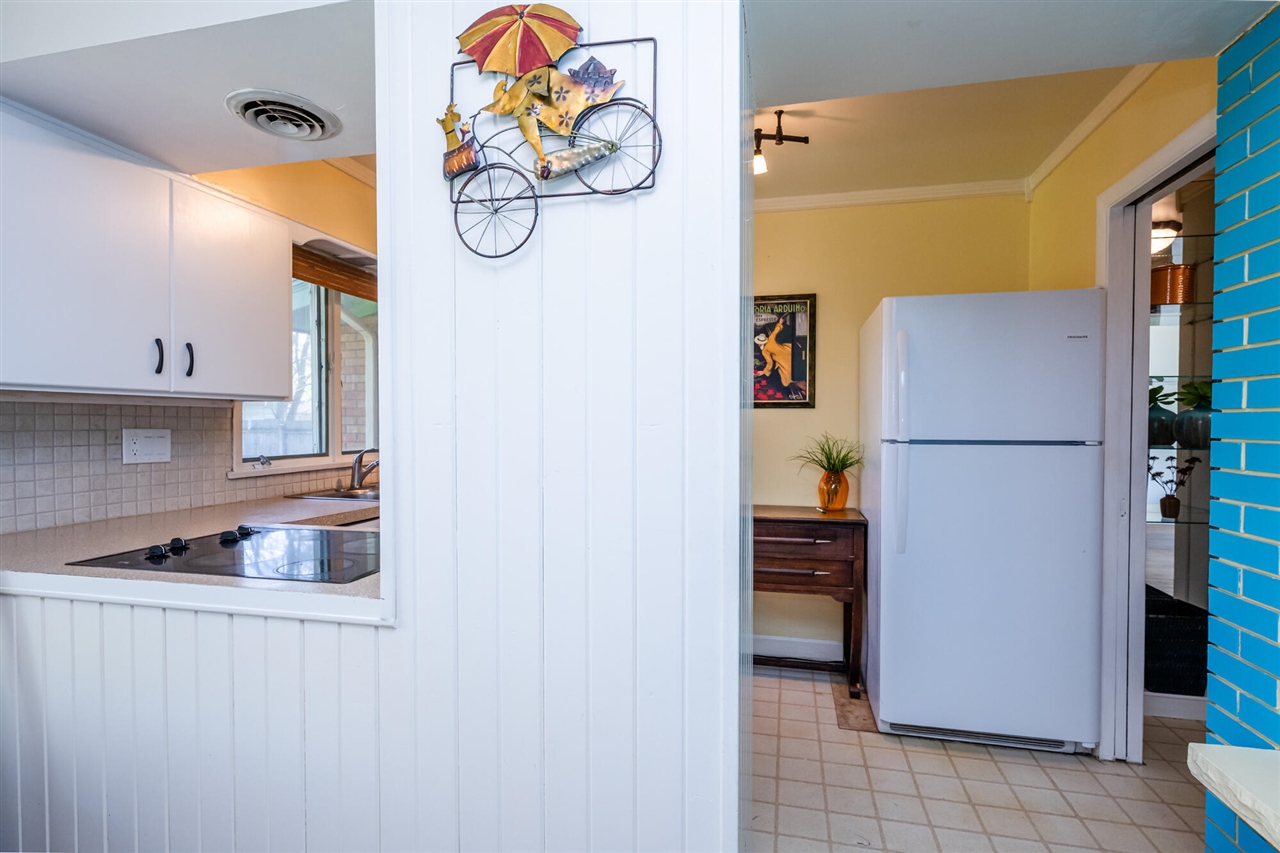 2099 Russell Road, Benton Harbor, MI, 49022-6851