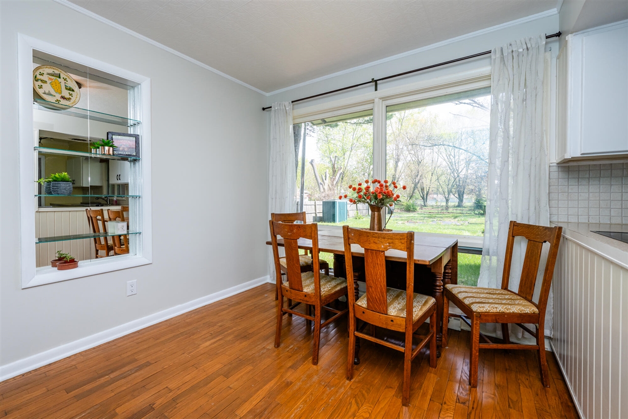 2099 Russell Road, Benton Harbor, MI, 49022-6851