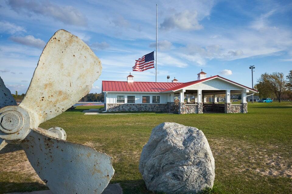 86 Washington Street UNIT&nbsp;340, Manistee, MI, 49660-1219