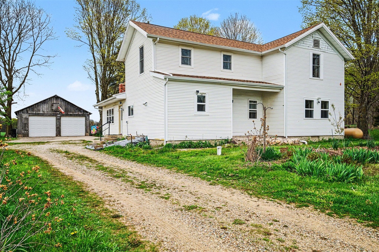 64554 M 40, Jones, MI, 49061-9767