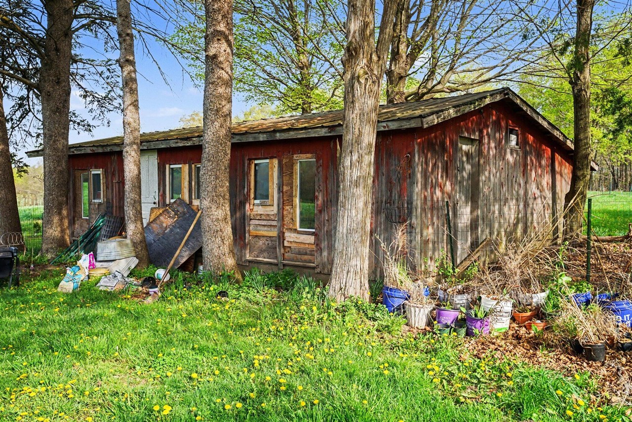 64554 M 40, Jones, MI, 49061-9767