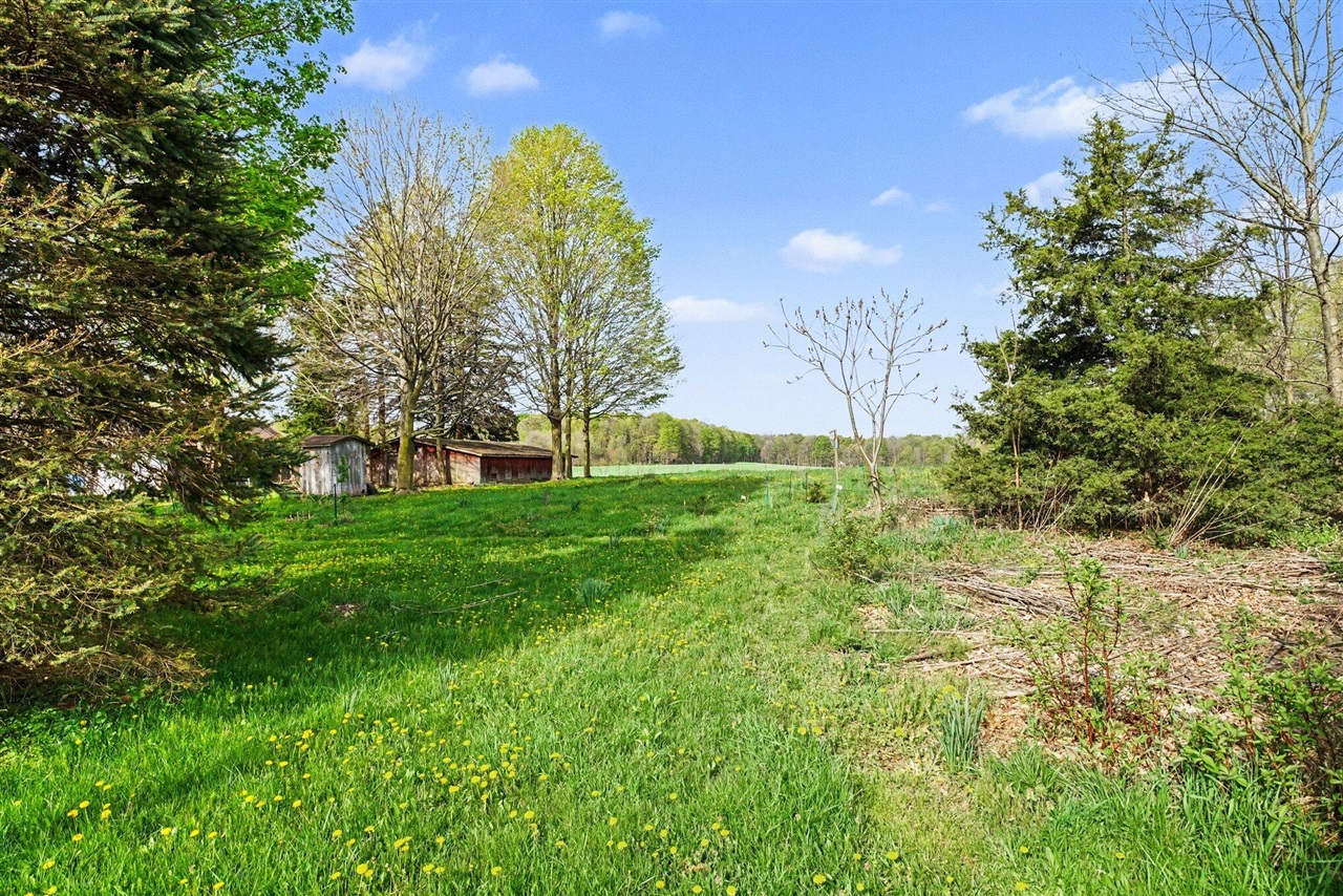 64554 M 40, Jones, MI, 49061-9767