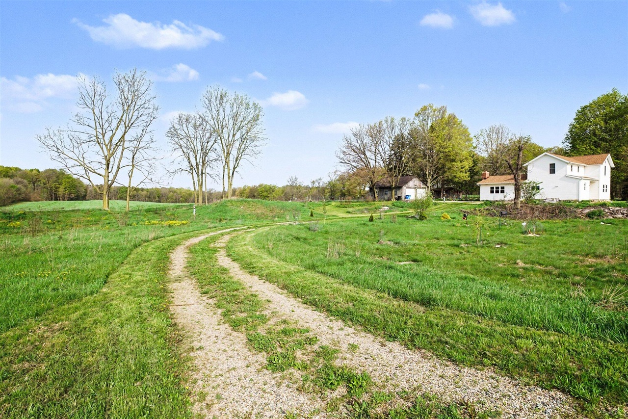 64554 M 40, Jones, MI, 49061-9767